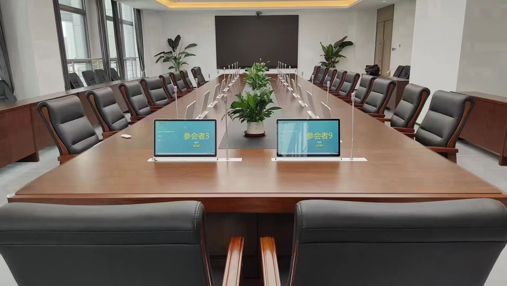 太阳集团官网8722无纸化会议系统工程产品服务于校园会议室！